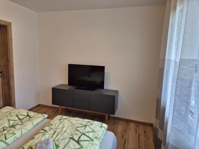 Happy Nest Apartment เกิสต์ลิง อัน แดร์อิบส์ ภายนอก รูปภาพ